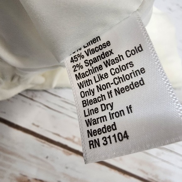 The Limited NWT paper bag yarn dye shorts woman's size 16 - Picture 9 of 13